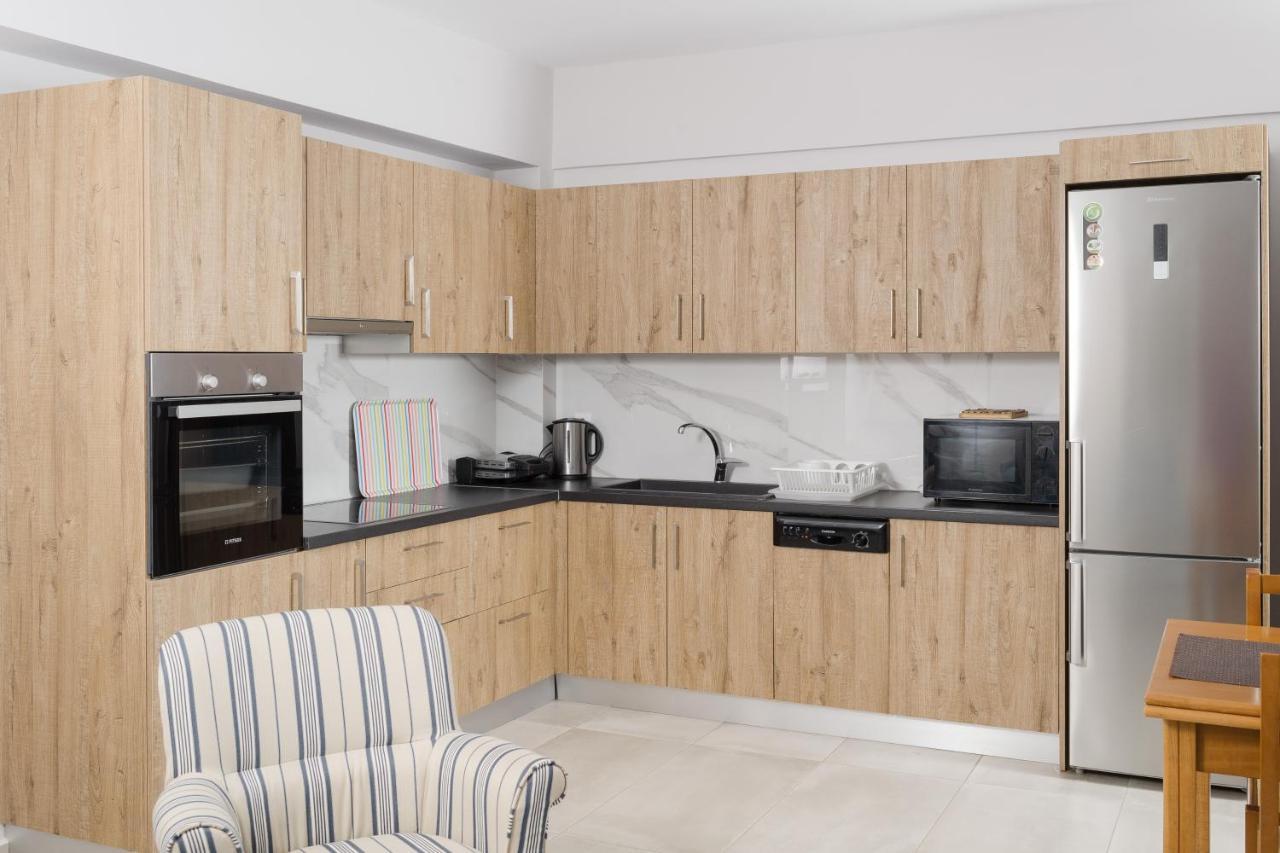 Punda 4 Seasons Apartment Diakopto Exterior photo